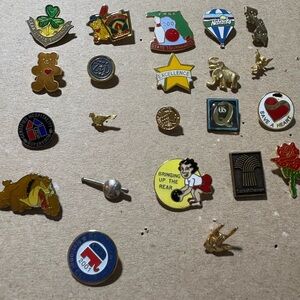 22 Pin Collection